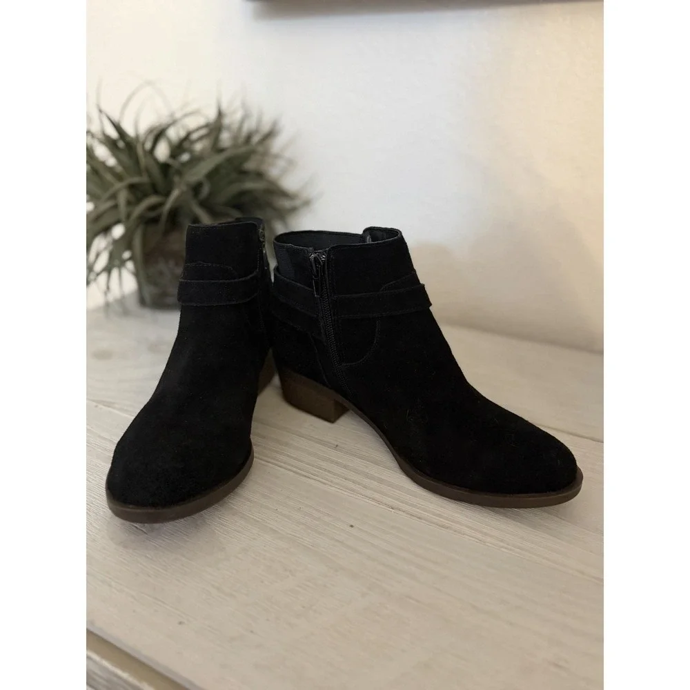 Kensie Suede Leather Ankle Boots Sz 7 Gemmy Zip Up Black Low Block Heel Studded